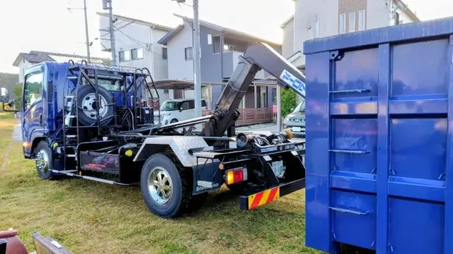 自治体やリサイクル施設を活用した遺品の処分方法
